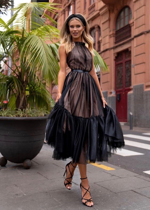 Sukienka Lara midi tiulowa z odkrytymi plecami czarna