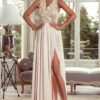 Długa sukienka z koronkową górą bez rękawów z rozkoporkiem Elena Beżowa